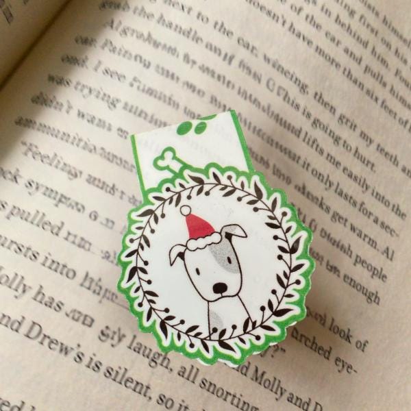 Christmas Dog Magnetic Bookmark: Holiday Stocking Stuffer