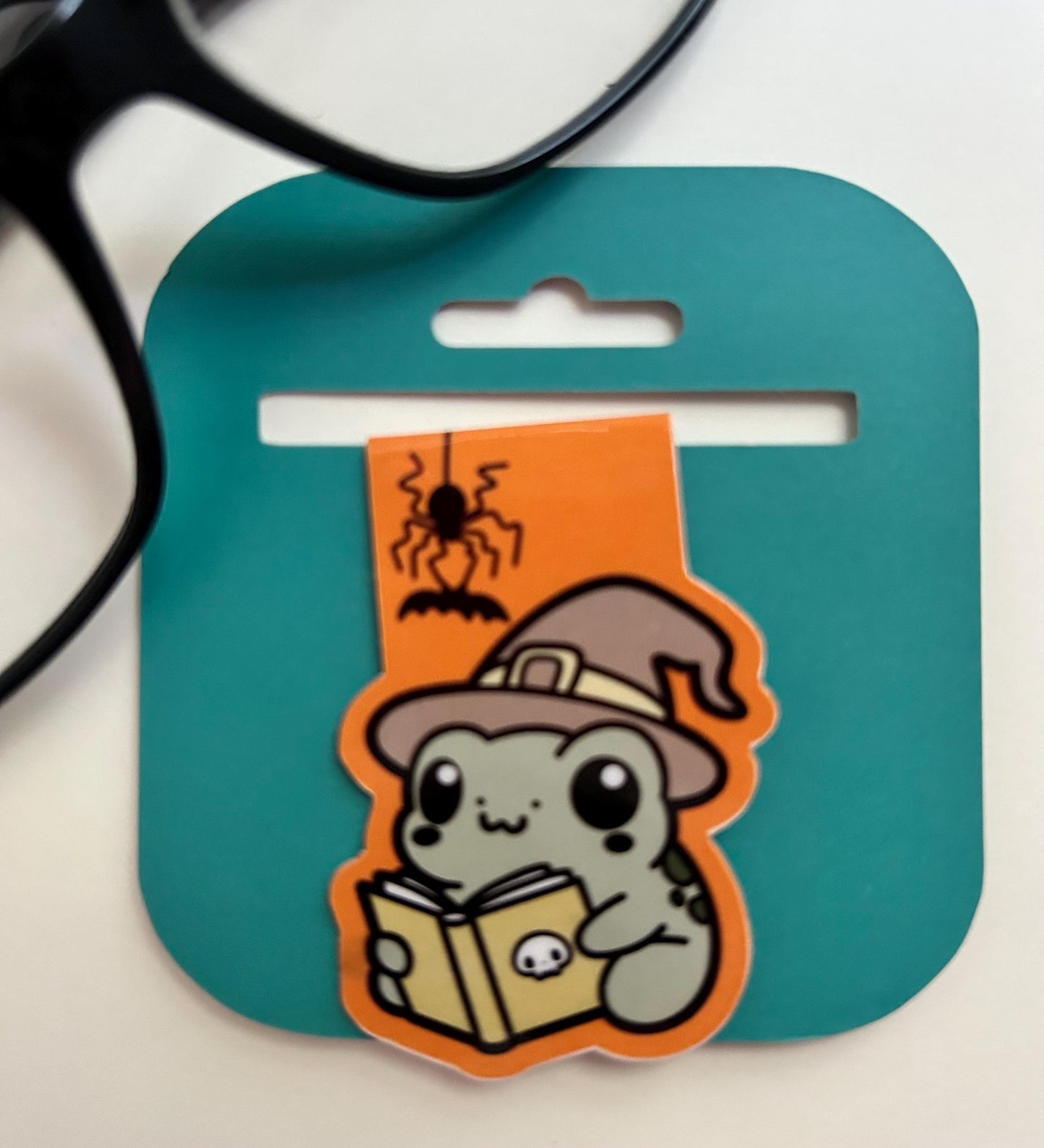 Halloween Magnetic Bookmark: Ghost, Pumpkins, Trick or Treaters