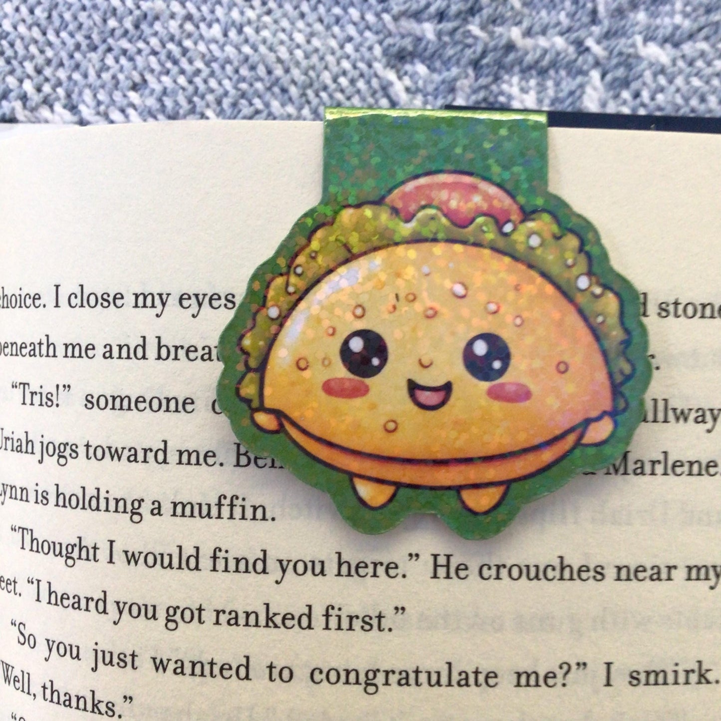 Kawaii Taco Magnetic Bookmark: Fun Foodie Reader Gift